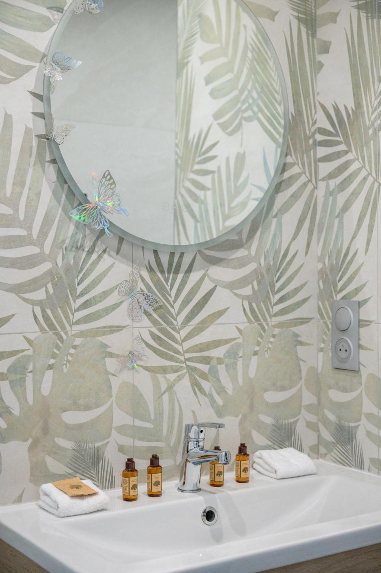 Le Coq Victor Hugo - Garage - Ac - Wifi - Quiet Apartment Roquebrune-Cap-Martin Luaran gambar